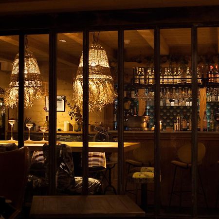 Chalet-Hotel Les Cimes ル・グラン・ボルナン エクステリア 写真