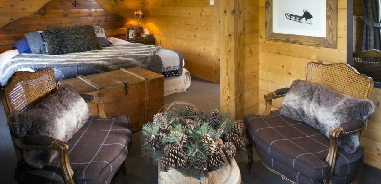 Chalet-Hotel Les Cimes ル・グラン・ボルナン エクステリア 写真