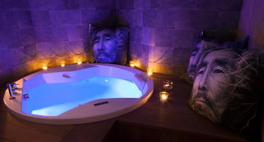 Chalet-Hotel Les Cimes ル・グラン・ボルナン エクステリア 写真