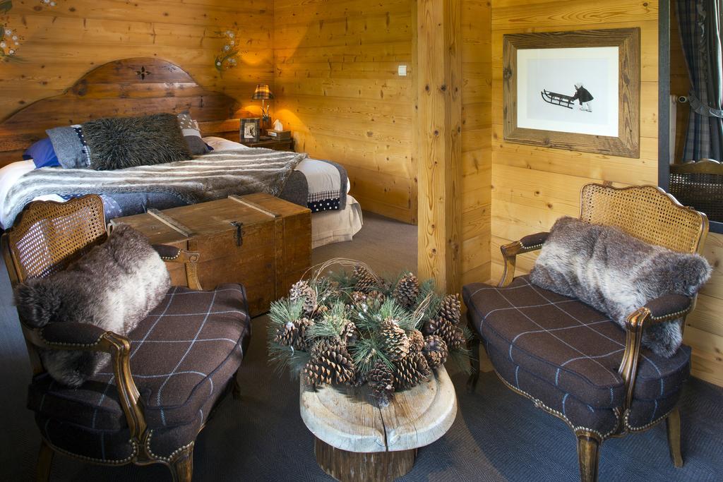 Chalet-Hotel Les Cimes ル・グラン・ボルナン 部屋 写真