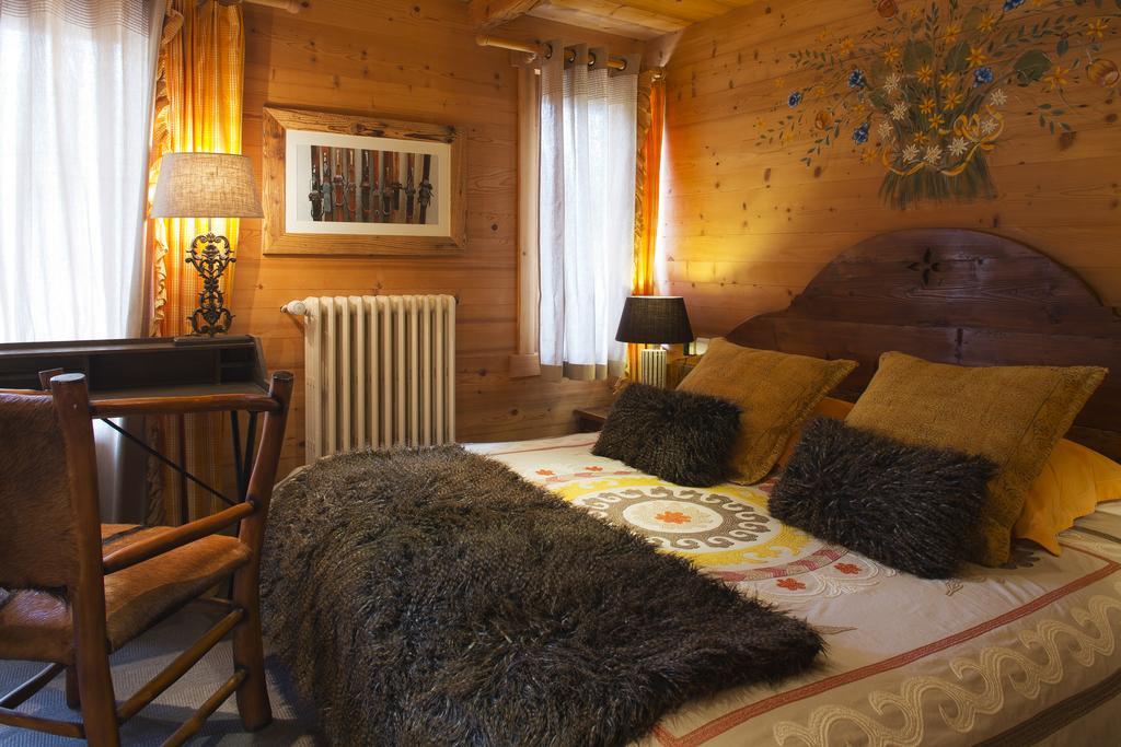 Chalet-Hotel Les Cimes ル・グラン・ボルナン 部屋 写真